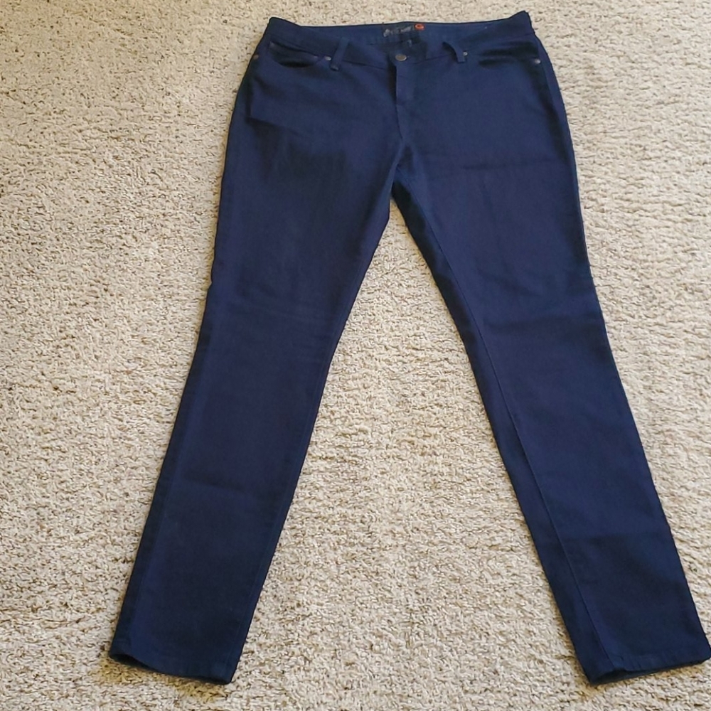 Guess Dark Wash Jeans